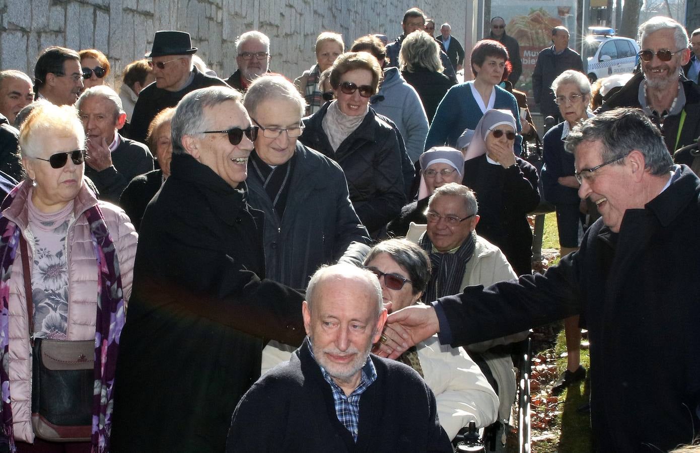 Segovia recuerda con una placa al obispo Antonio Palenzuela