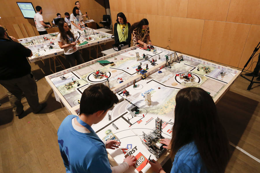 La First Lego League llega a la Universidad de Salamanca