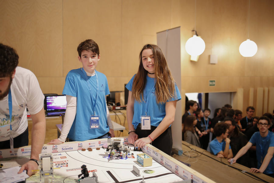 La First Lego League llega a la Universidad de Salamanca