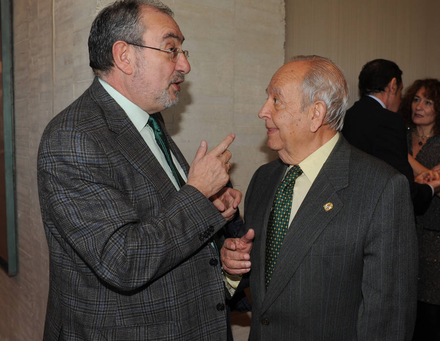 Entrega de medallas en las Cortes de Castilla y León