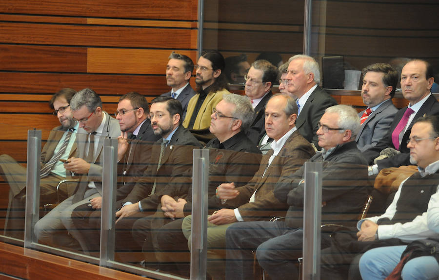 Entrega de medallas en las Cortes de Castilla y León