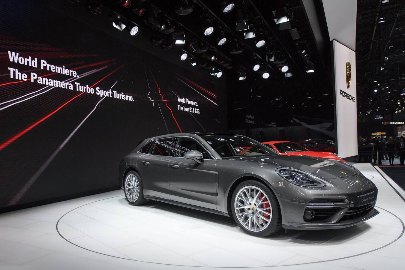 Porsche Panamera Turbo Sport Turismo.