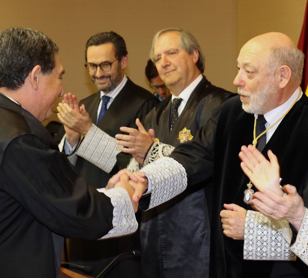 Julio Sanz Orejudo toma posesión como presidente del Consejo de la Abogacía de Castilla y León