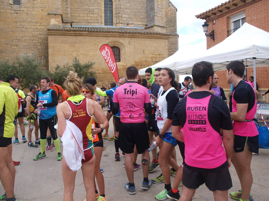 Primera prueba del circuito de las Cinco Leguas en Benafarces (Valladolid)