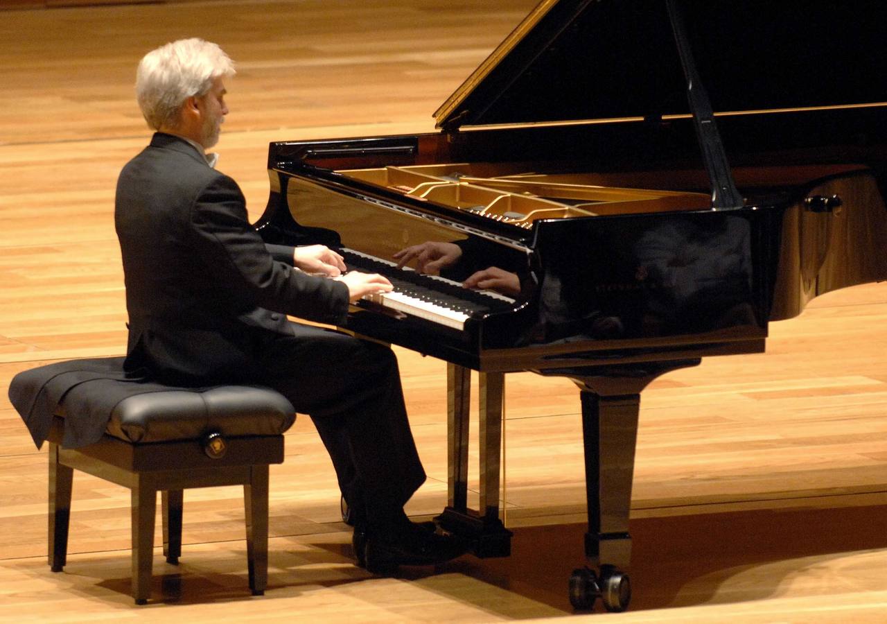 01.05.08 El pianista Krystian Zimerman.