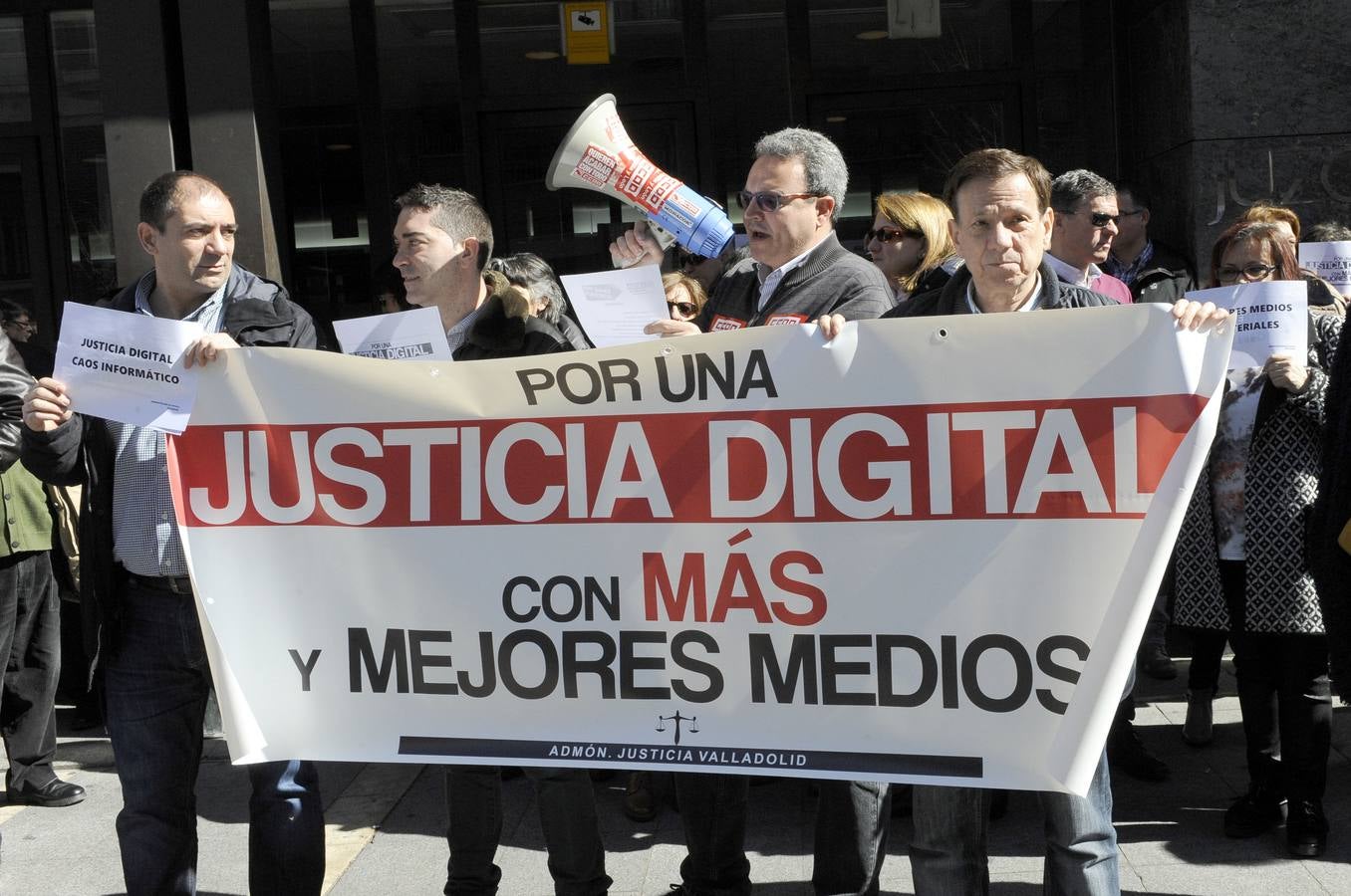 Concentración de funcionarios de Justicia en Valladolid