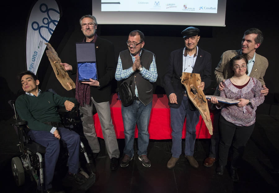 Homenaje de Asprona a Candeal en el Aula de Cultura de El Norte