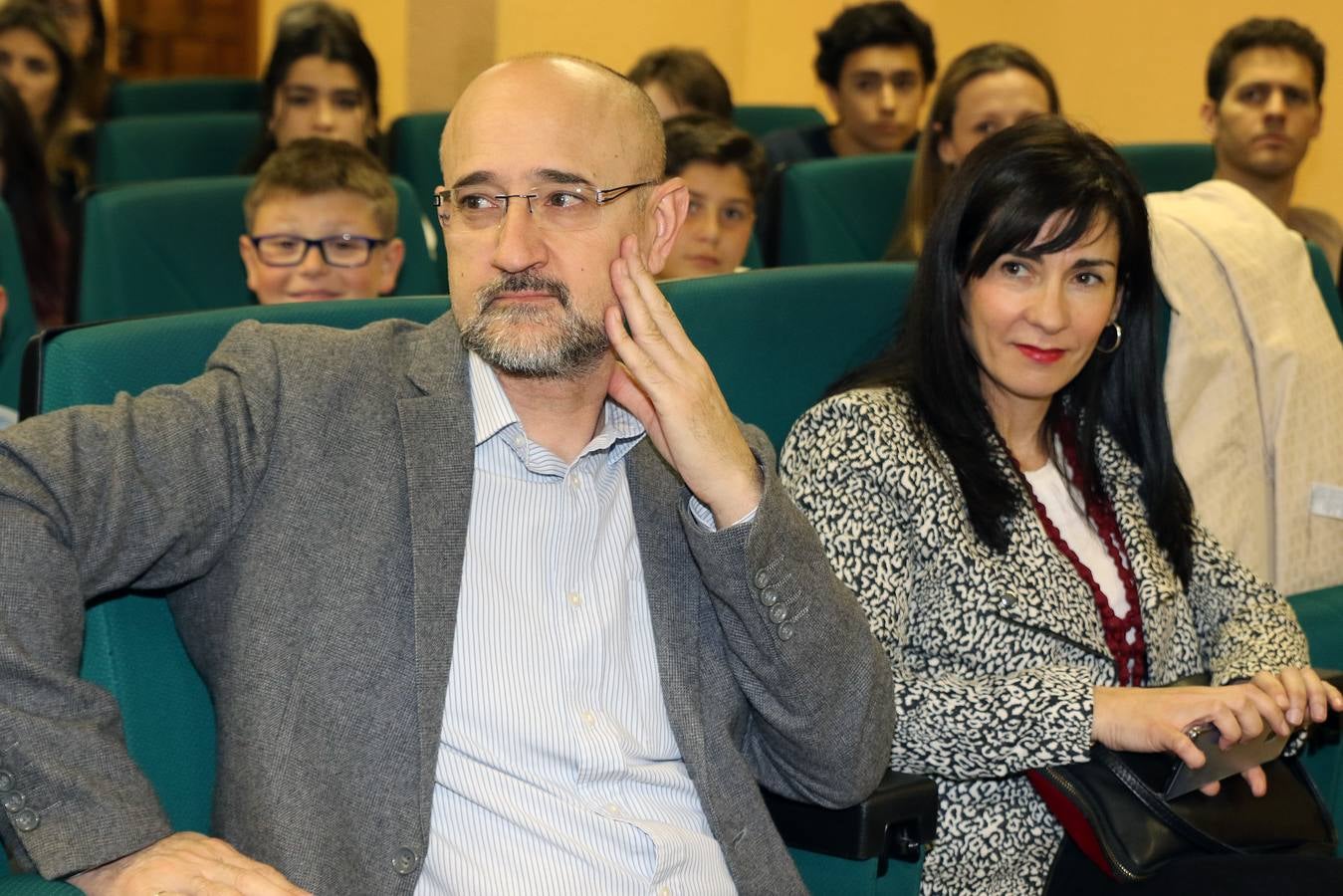 Semifinal del primer Certamen de Lectura en Público celebrada en Segovia