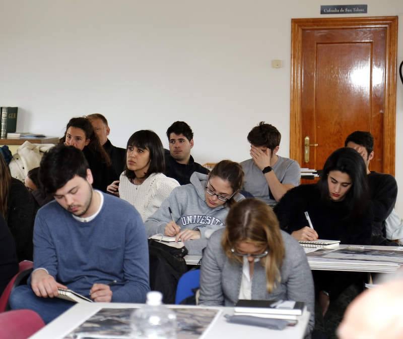 Estudiantes de Arquitectura participan en un Taller de Urbanismo Internacional en Frómista (Palencia)