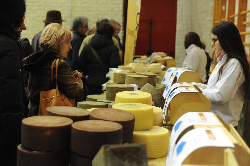 Feria del Queso de Serrada
