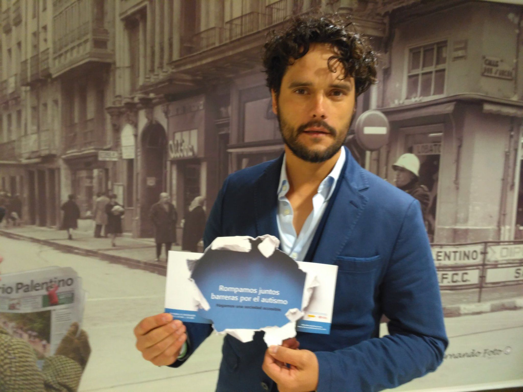 El torero Miguel Abellán, con el lema de la campaña de este año.