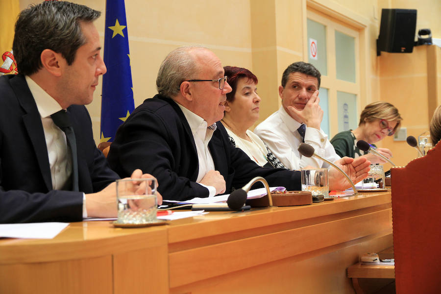 Pleno en el Ayuntamiento de Segovia