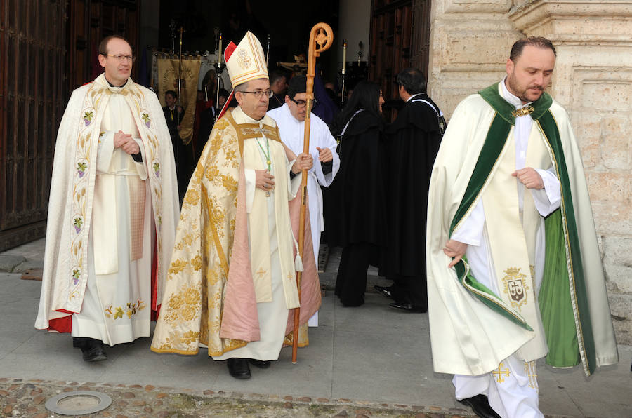 Procesión por la celebración del 450 aniversario de la Archicofradía de las Angustias en Medina