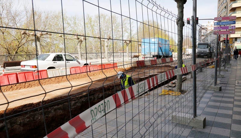 Obras del colector en la avenida Castilla de Palencia