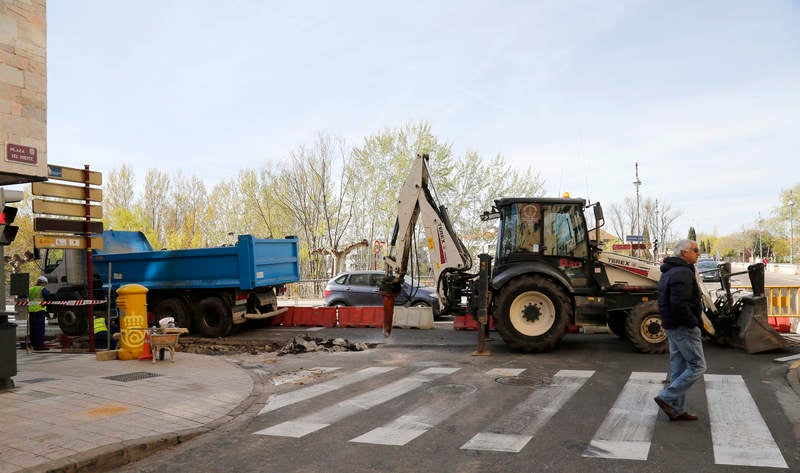 Obras del colector en la avenida Castilla de Palencia