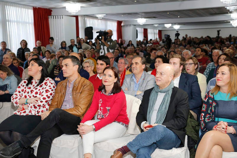 Pedro Sánchez hace campaña en Palencia para las primarias socialistas