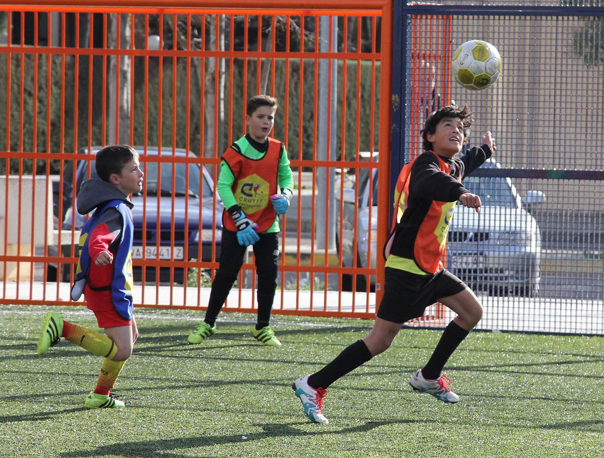 Finales masculinas y femeninas del Torneo Cruyff Court de Palencia