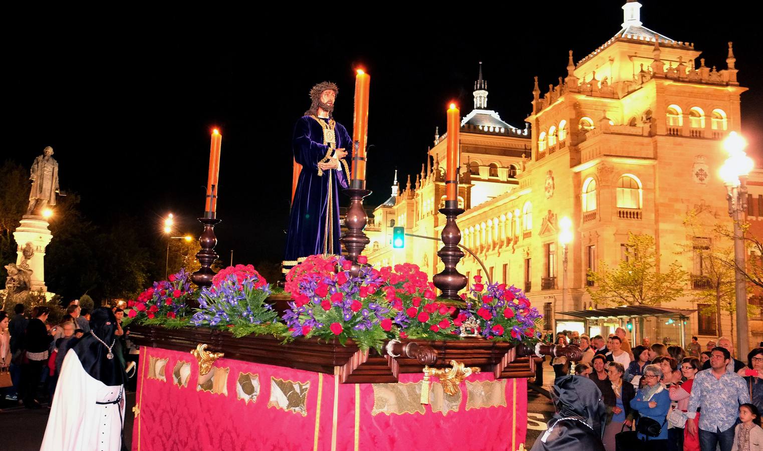 Cofradía del Discípulo Amado y Jesús de Medinaceli de Valladolid