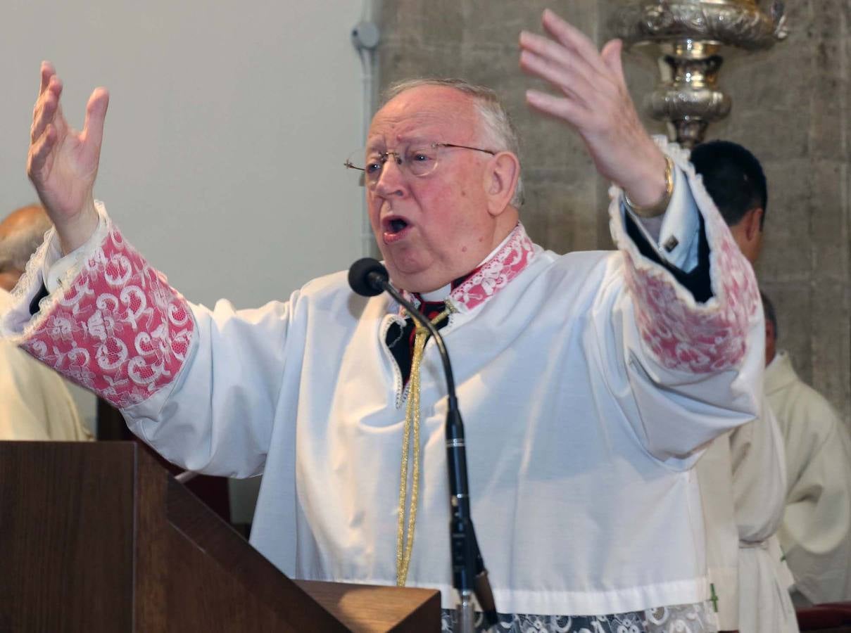 Misa Crismal en la Catedral de Segovia