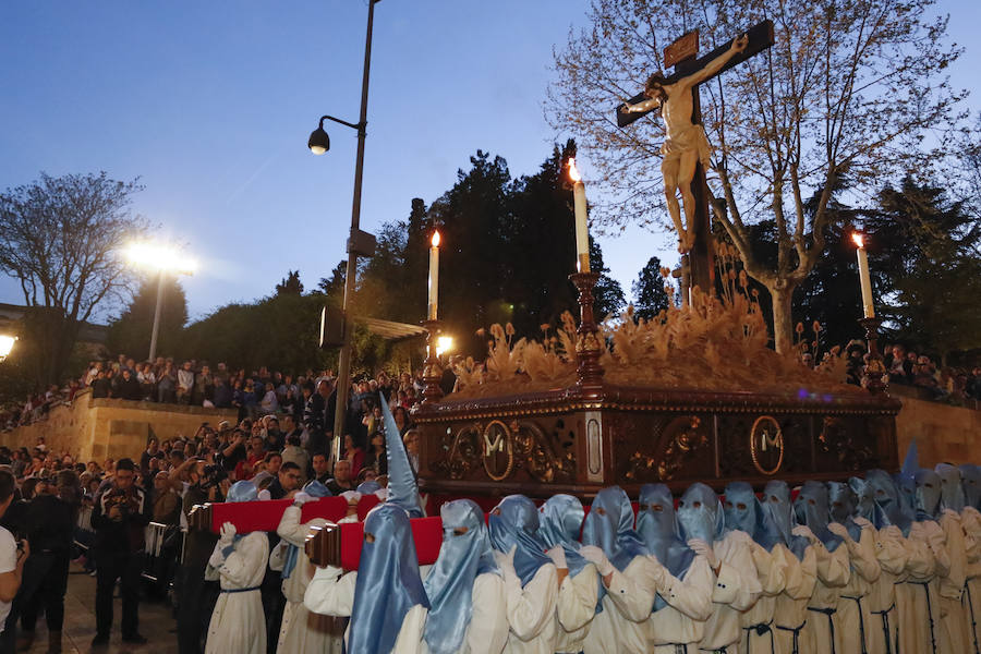 Procesión del Cristo de Los Doctrinos en Salamanca