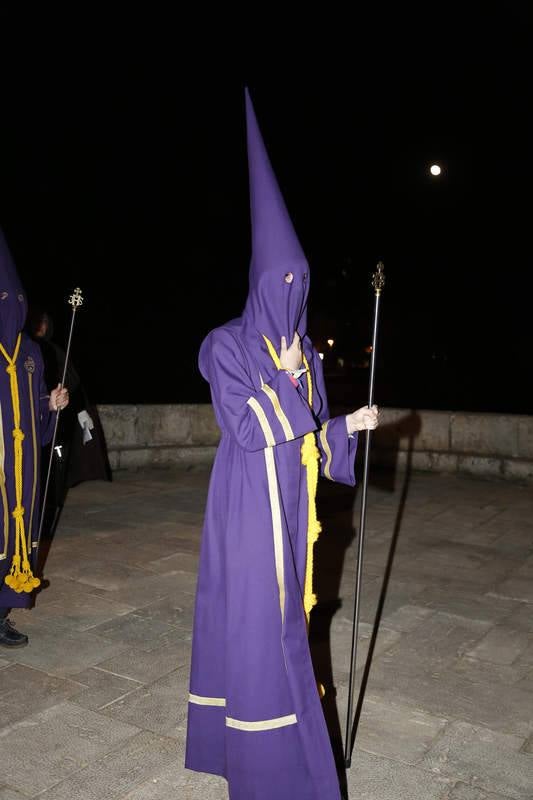 Procesión de Luz y Tinieblas en Palencia