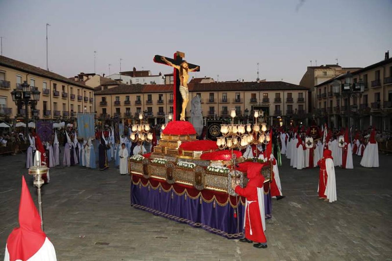 Procesión del Santo Vía Crucis de Palencia