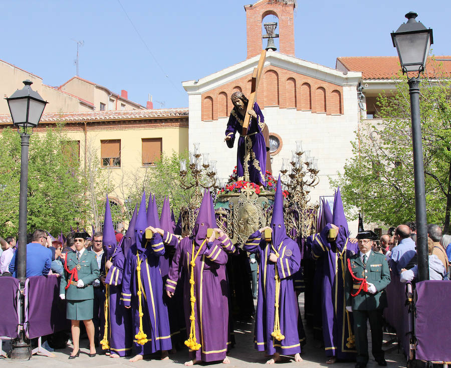 Procesión de Los Pasos en Palencia (1/2)