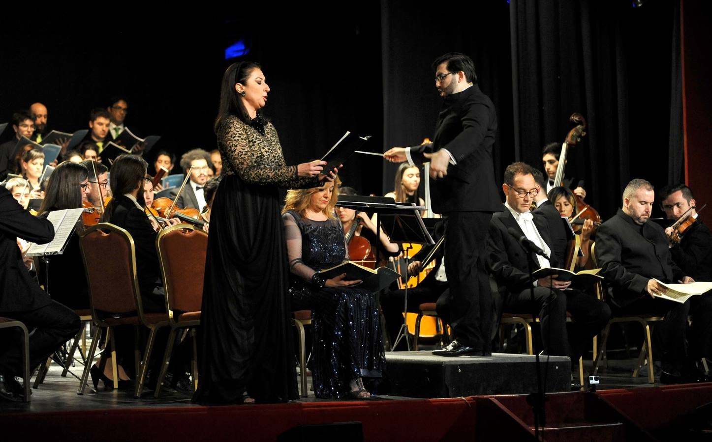 La Orquesta Filarmónica de Valladolid en el &#039;Réquiem en Re menor&#039; de Mozart, en el Teatro Carrión
