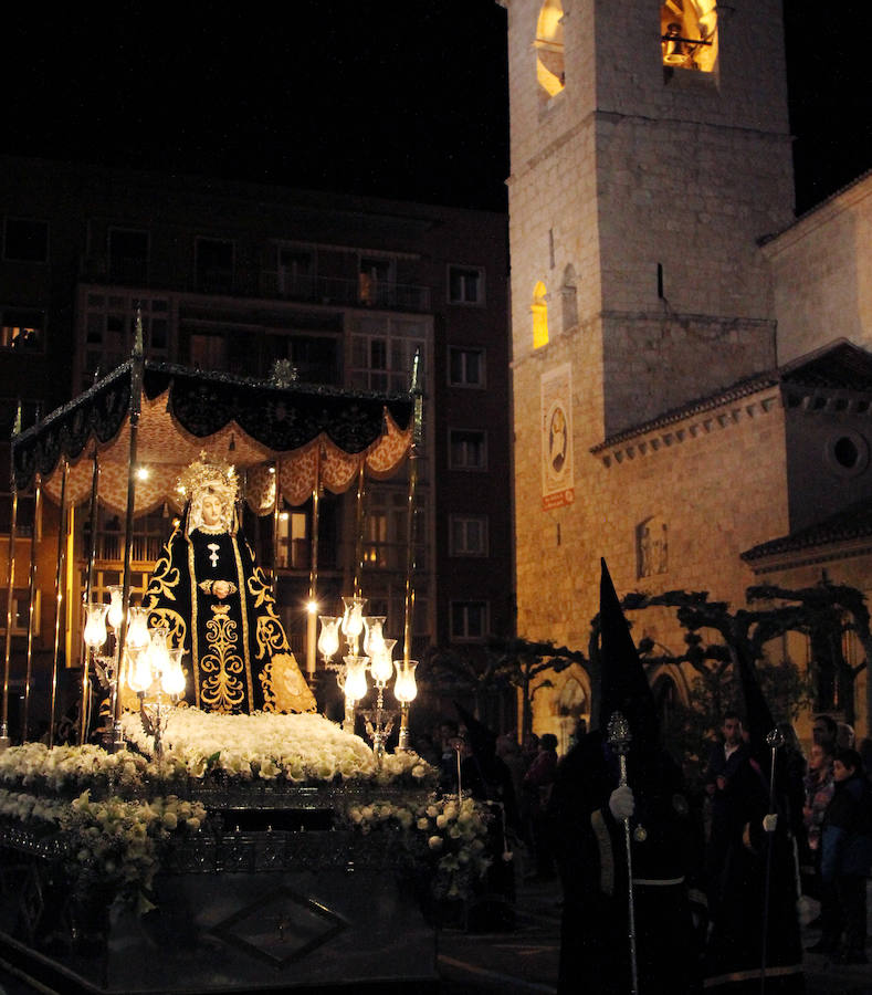 Procesión de la Virgen de la Soledad en Palencia