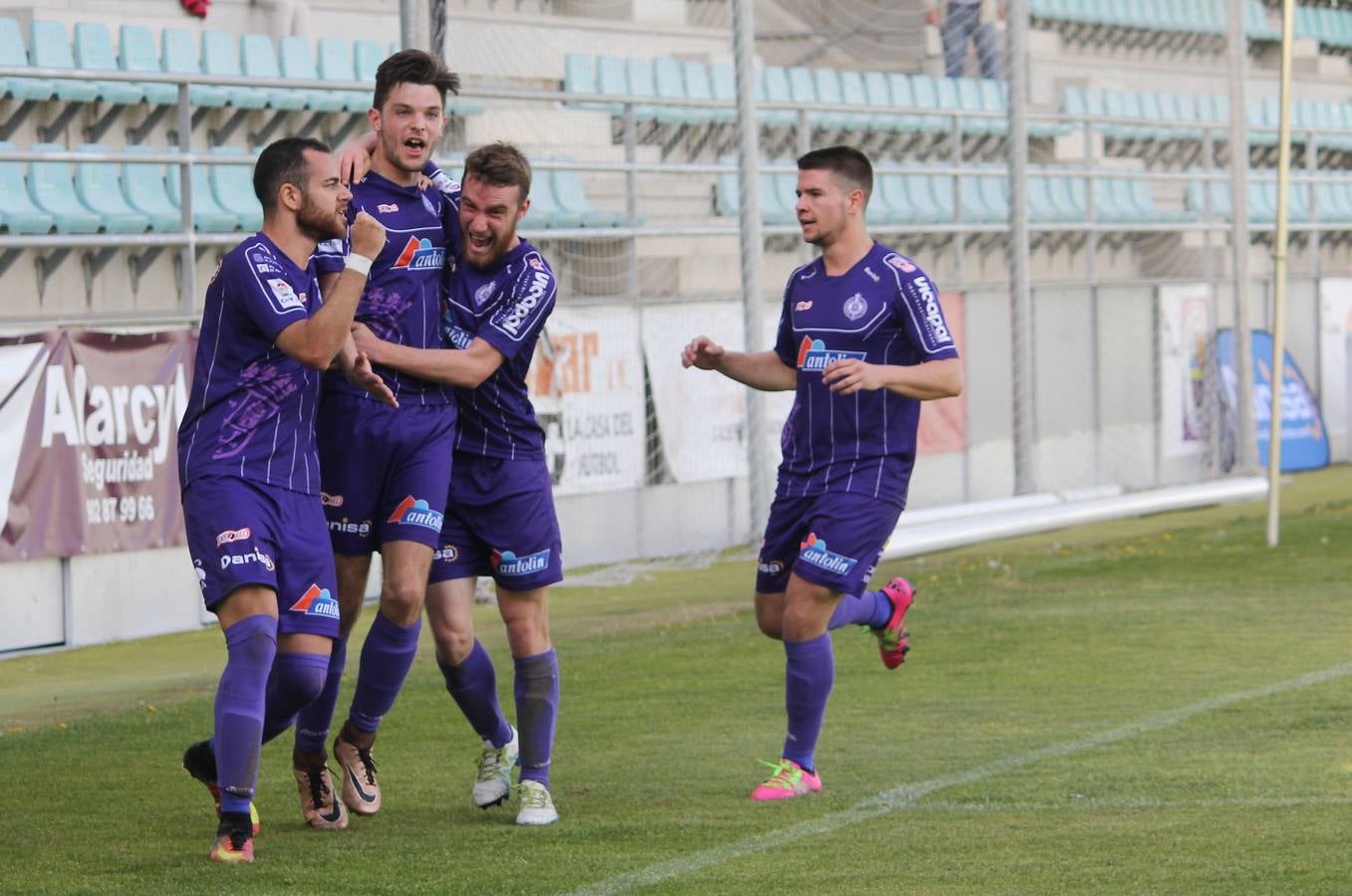 El Cristo Atlético empata ante el Uxama (1-1)