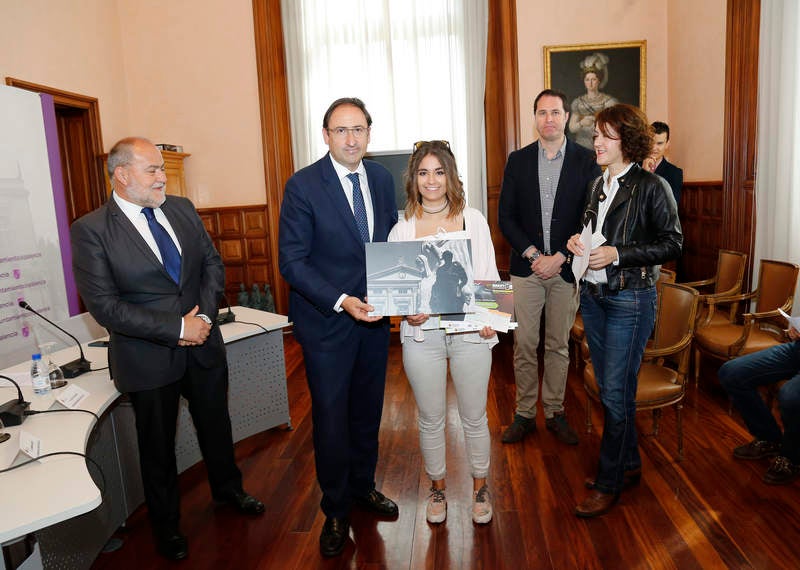Entrega de premios a los ganadores del VII Maratón Fotográfico de Palencia