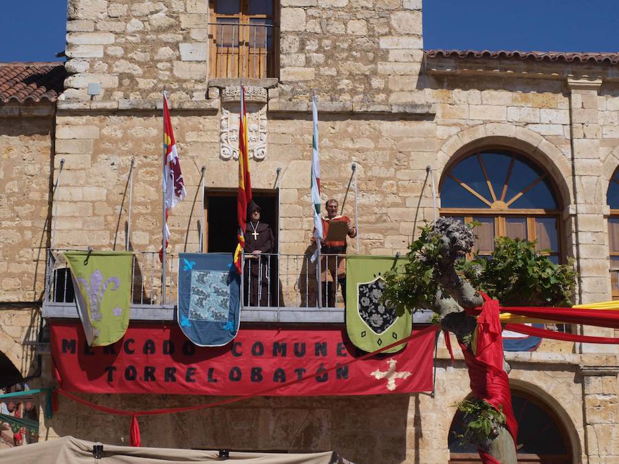 Mercado comunero en Torrelobatón