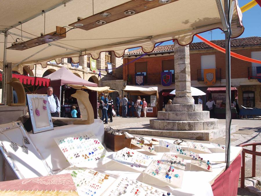 Mercado comunero en Torrelobatón