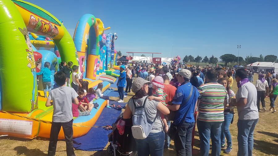 Ambiente en Villalar el Día de Castilla y León