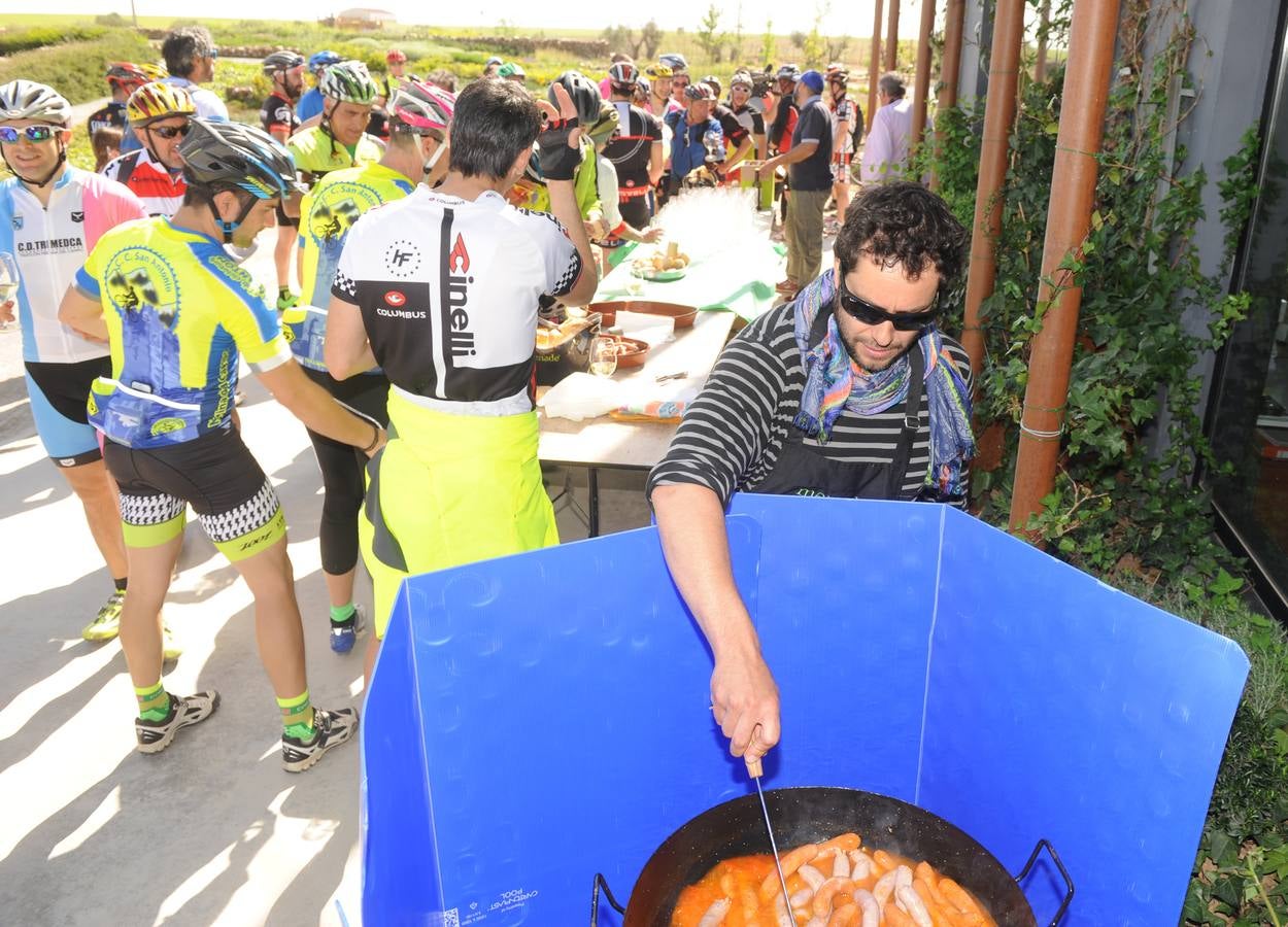 Marcha cicloturista organizada con motivo de la III Feria de Enoturismo de la Ruta del Vino de Rueda