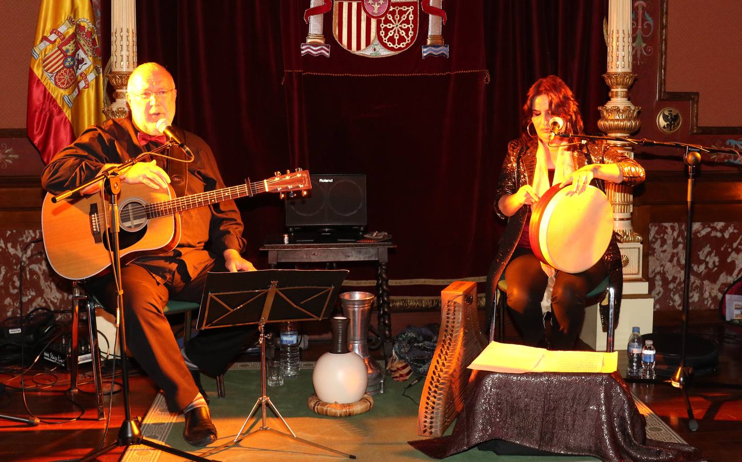 Begoña Olavide y Javier Bergia ponen música a los versos en el Aula de Cultura de El Norte de Castilla