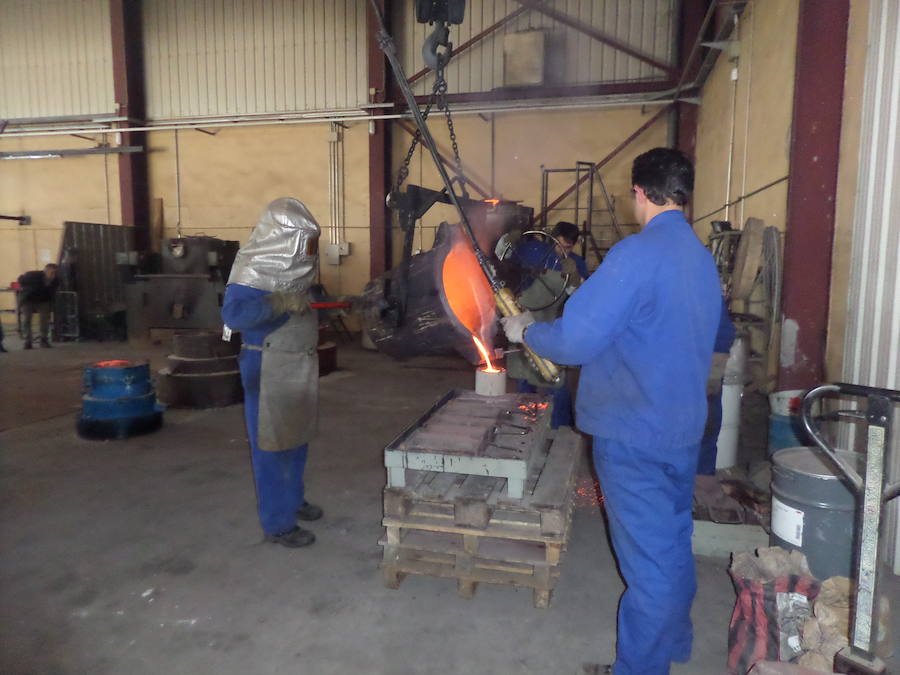 Jornada de puertas abiertas en la fábrica Campanas de Saldaña