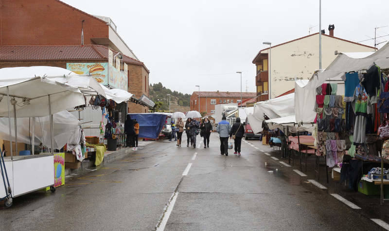 La pedrea del pan y el quesillo en Palencia 2/2