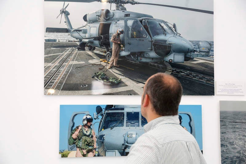 Inauguración de la exposición &#039;Misión Atalanta: La lucha contra la piratería en el Índico&#039; en el Centro Cultural Lecrác de Palencia