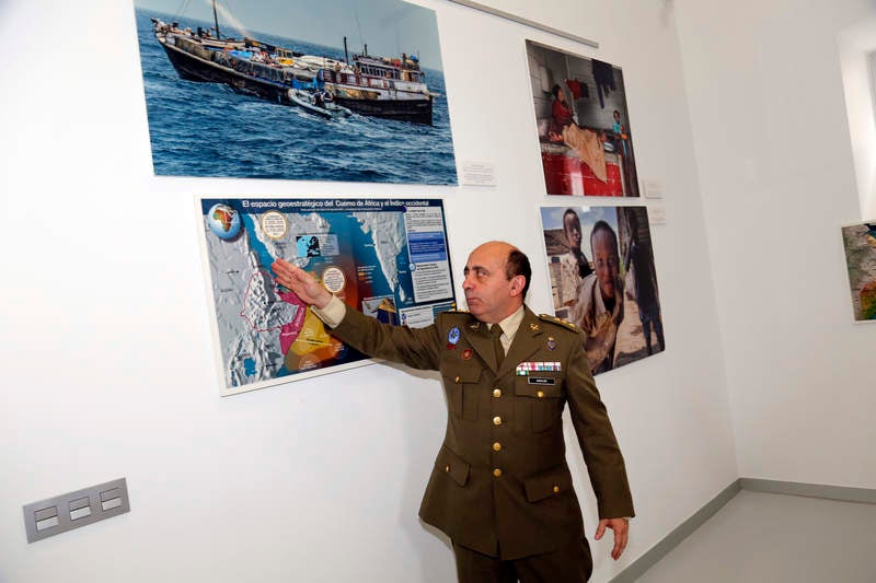 Inauguración de la exposición &#039;Misión Atalanta: La lucha contra la piratería en el Índico&#039; en el Centro Cultural Lecrác de Palencia