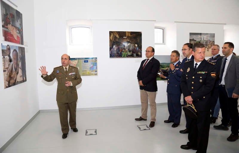 Inauguración de la exposición &#039;Misión Atalanta: La lucha contra la piratería en el Índico&#039; en el Centro Cultural Lecrác de Palencia