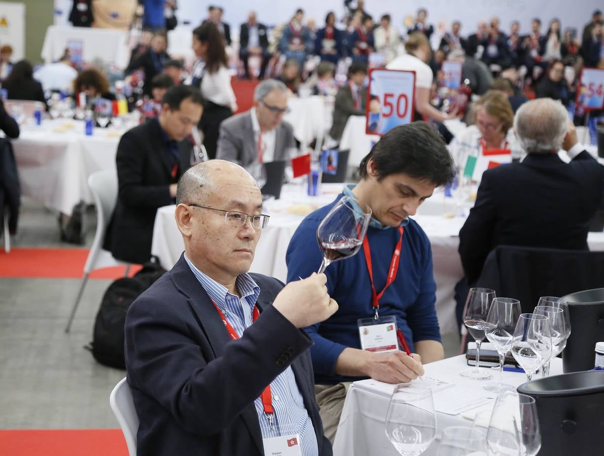 Arrancan en la Feria Internacional de Valladolid las catas a ciegas del Concurso Mundial de Bruselas