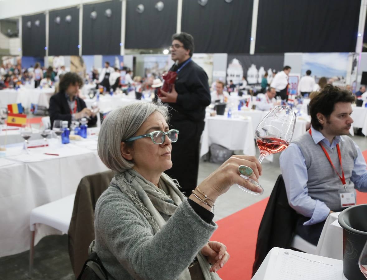 Arrancan en la Feria Internacional de Valladolid las catas a ciegas del Concurso Mundial de Bruselas