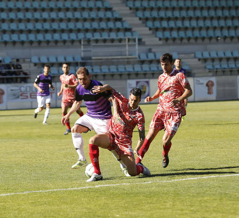 El Deportivo Palencia consuma su descenso ante el Guijuelo