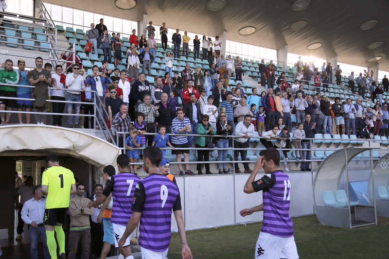 El Deportivo Palencia consuma su descenso ante el Guijuelo