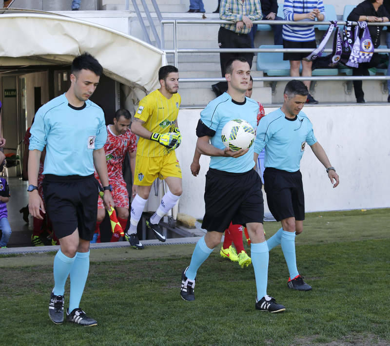 El Deportivo Palencia consuma su descenso ante el Guijuelo