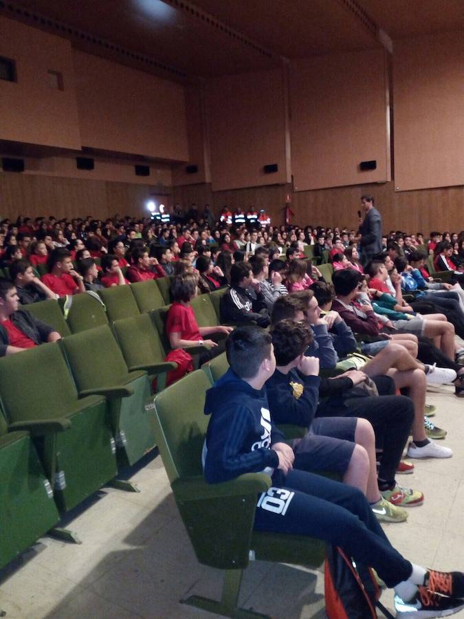 II Jornada de educación física en la calle en Arévalo