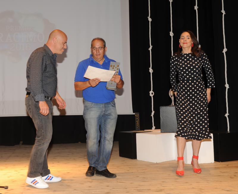 Entrega de los Premios Racimo en Serrada