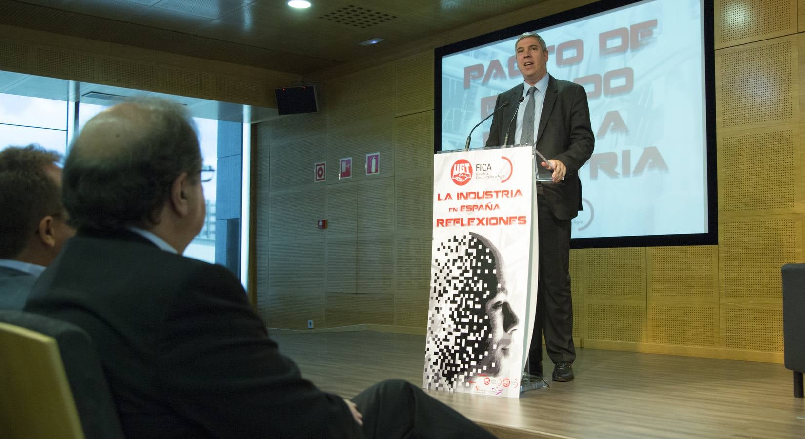 Herrera inaugura en Valladolid la Jornada &#039;La industria en España. Reflexiones&#039; organizada por UGT