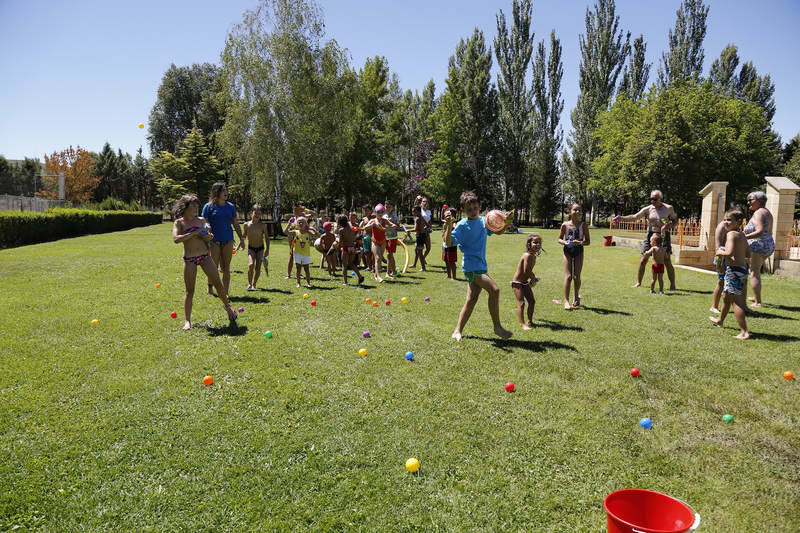 Gymkana en las fiestas en Monzón de Campos